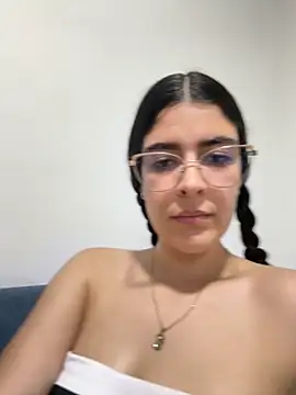 Snapshot of _Niah_ chatting on 02/08/26, 01:58 Niah online show from 02/08/26, 01:58