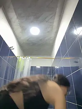 Snapshot of _Niah_ chatting on 09/26/25, 11:11 Niah online show from 09/26/25, 11:11