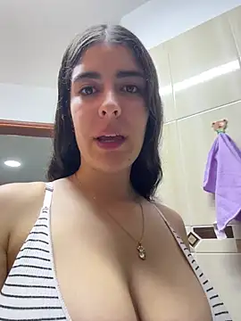 Snapshot of _Niah_ chatting on 02/28/26, 02:33 Niah online show from 02/28/26, 02:33