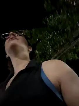 Snapshot of _Niah_ chatting on 11/01/25, 11:31 Niah online show from 11/01/25, 11:31