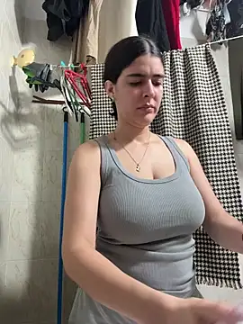 Snapshot of _Niah_ chatting on 02/23/26, 12:45 Niah online show from 02/23/26, 12:45