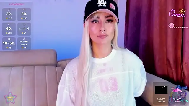 Mia-Bloom online show from 03/27/26, 02:31