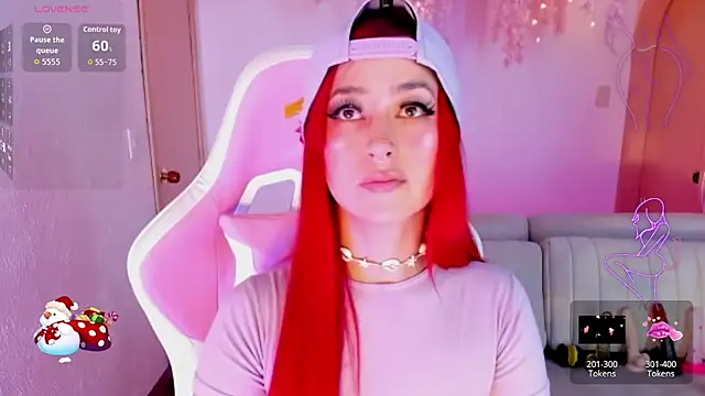 Mia-Bloom online show from 11/11/25, 03:01