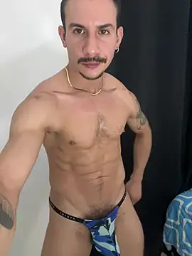 Snapshot of lazzon_bastion chatting on 06/19/26, 04:51 lazzon bastion online show from 06/19/26, 04:51