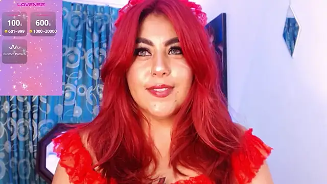 Snapshot of gatuwildhott chatting on 02/15/25, 10:21 gatuwildhott online show from 02/15/25, 10:21