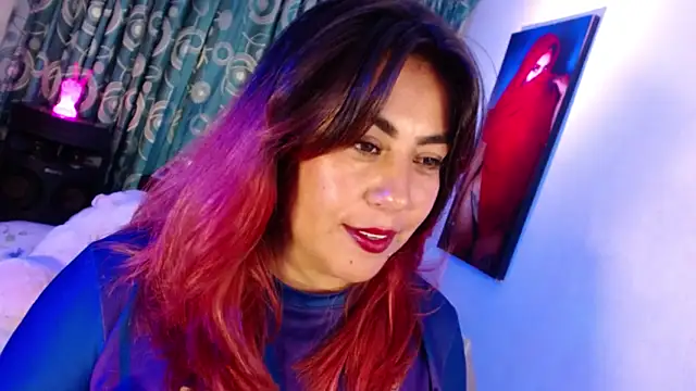 gatuwildhott online show from 12/19/25, 08:44