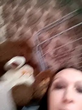 LeilaSaint online show from 05/17/26, 08:14