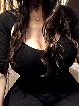 eva750 online show from 12/16/25, 04:22