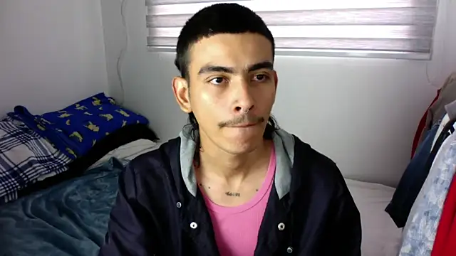 Snapshot of sorry-mom69 chatting on 09/22/25, 06:36 sorry-mom69 online show from 09/22/25, 06:36