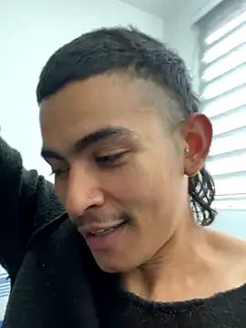 Snapshot of sorry-mom69 chatting on 11/14/25, 04:54 sorry-mom69 online show from 11/14/25, 04:54