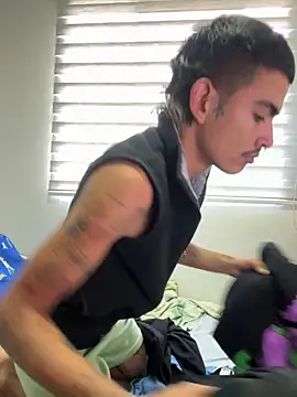 sorry-mom69 online show from 04/18/26, 05:48