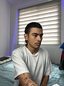 Snapshot of sorry-mom69 chatting on 11/06/25, 05:50 sorry-mom69 online show from 11/06/25, 05:50