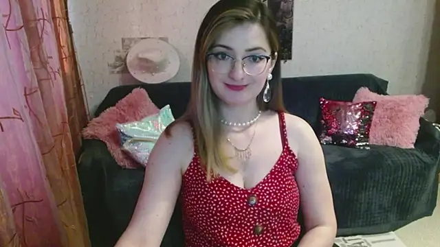 Snapshot of Arielsssplash chatting on 05/28/26, 05:52 Arielsssplash online show from 05/28/26, 05:52