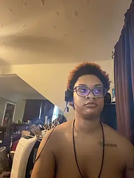 Snapshot of nickytheehawtie chatting on 03/01/26, 11:05 nickytheehawtie online show from 03/01/26, 11:05