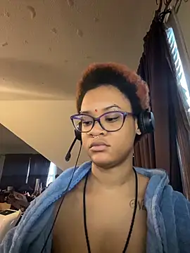 nickytheehawtie online show from 03/03/26, 02:02