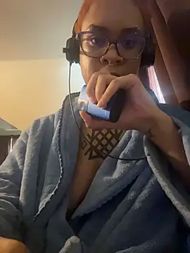 nickytheehawtie online show from 04/02/26, 04:13