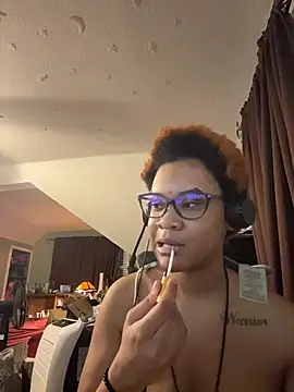 Snapshot of nickytheehawtie chatting on 03/01/26, 08:36 nickytheehawtie online show from 03/01/26, 08:36