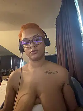 nickytheehawtie online show from 03/10/26, 01:37