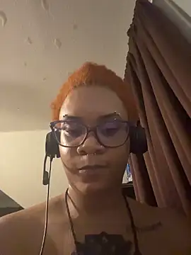 nickytheehawtie online show from 03/28/26, 01:39