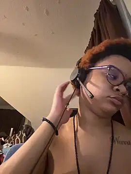 nickytheehawtie online show from 03/05/26, 02:19