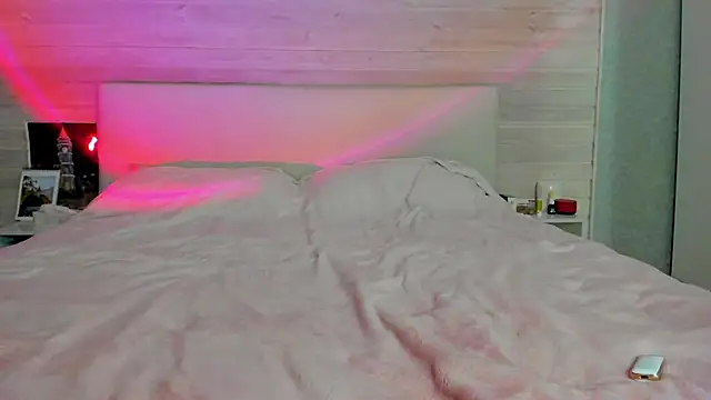 molly hunt  online show from 01/12/26, 05:53