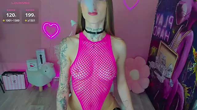 ArielSpell online show from 11/15/25, 09:02