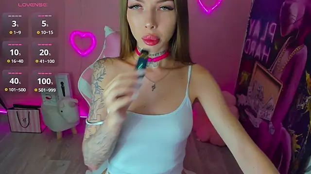 ArielSpell online show from 10/27/25, 11:16