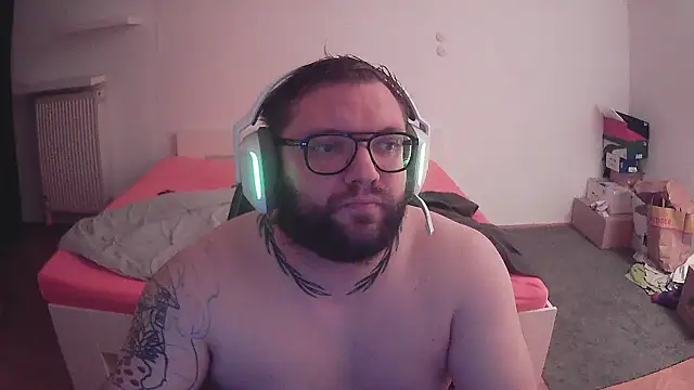 tiltusmaximusv online show from 02/11/25, 06:22