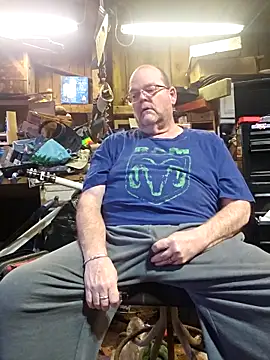 mrwizard4570 online show from 02/12/26, 08:08