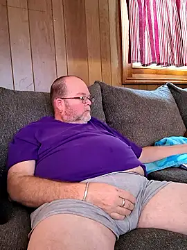 mrwizard4570 online show from 01/08/26, 04:57