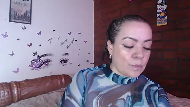 Snapshot of LIila28six chatting on 03/29/26, 12:29 LIila28six online show from 03/29/26, 12:29