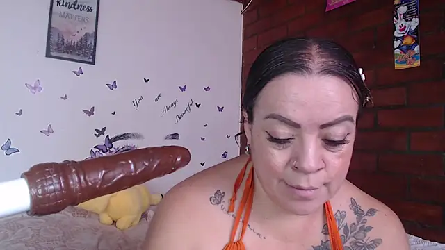 Snapshot of LIila28six chatting on 03/28/26, 02:40 LIila28six online show from 03/28/26, 02:40