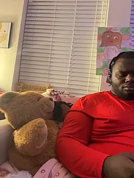 Kayyummy98 online show from 12/17/25, 09:03