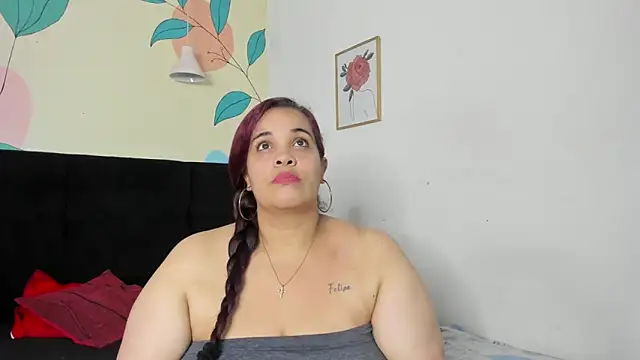 Alondra zaaens online show from 04/12/26, 03:15