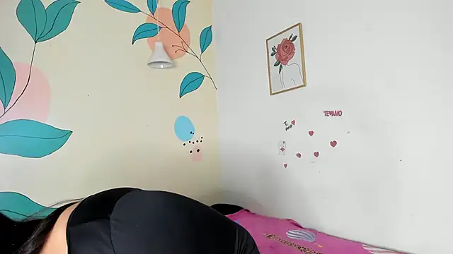 Alondra zaaens online show from 03/04/25, 06:50