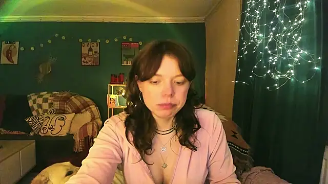 Snapshot of ClancyMorissey chatting on 04/18/26, 09:26 ClancyMorissey online show from 04/18/26, 09:26