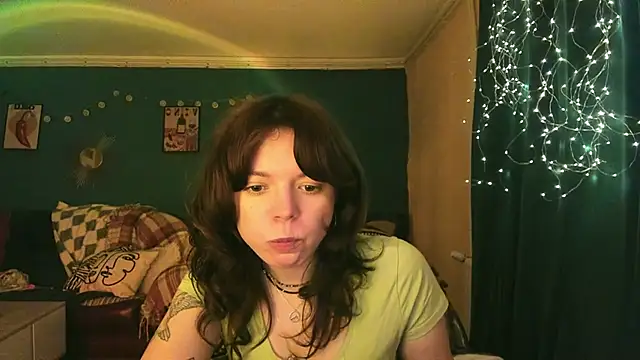 Snapshot of ClancyMorissey chatting on 04/24/26, 05:26 ClancyMorissey online show from 04/24/26, 05:26