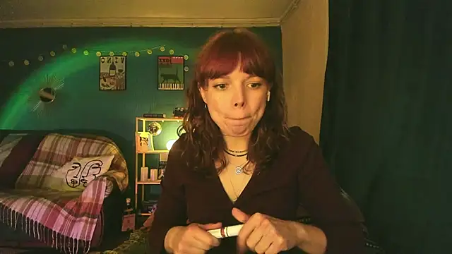 Snapshot of ClancyMorissey chatting on 03/16/25, 08:10 ClancyMorissey online show from 03/16/25, 08:10