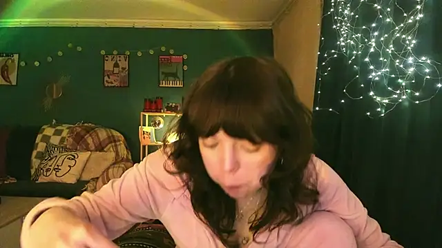 ClancyMorissey online show from 03/24/26, 06:41