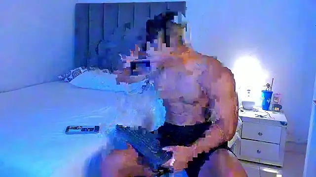 Snapshot of ethan_brown_ chatting on 07/14/26, 09:10 ethan brown online show from 07/14/26, 09:10