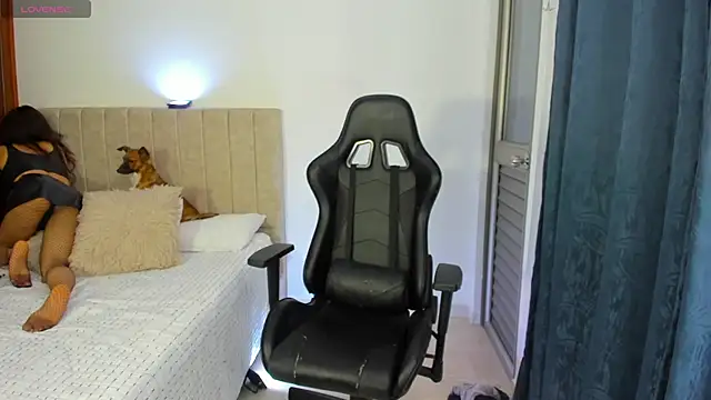 valentina sweet02 online show from 12/18/25, 12:42