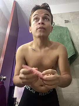 Leon Wild online show from 03/27/26, 10:22