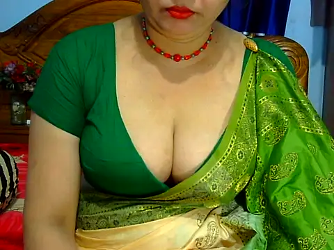 Snapshot of Daneldayna chatting on 09/20/25, 05:07 Daneldayna online show from 09/20/25, 05:07