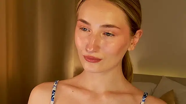 bella  rose online show from 03/15/26, 10:00