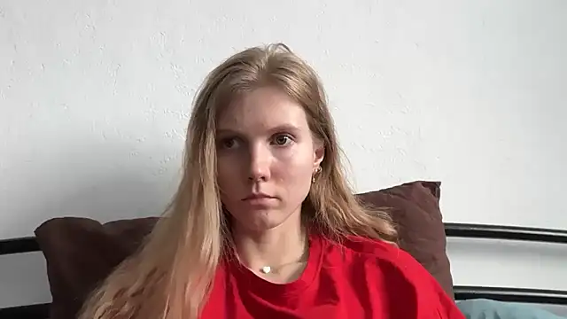 MaryMiton online show from 05/15/26, 08:56