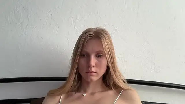MaryMiton online show from 05/18/26, 05:02