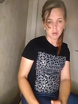 Snapshot of loveis007 chatting on 09/10/25, 07:46 loveis007 online show from 09/10/25, 07:46