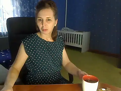 loveis007 online show from 12/17/25, 11:48