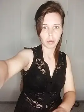 Snapshot of loveis007 chatting on 09/28/25, 09:22 loveis007 online show from 09/28/25, 09:22