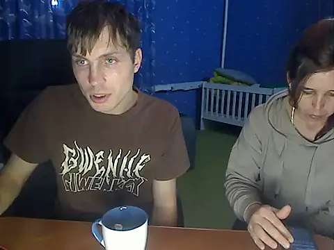 loveis007 online show from 11/13/25, 10:24